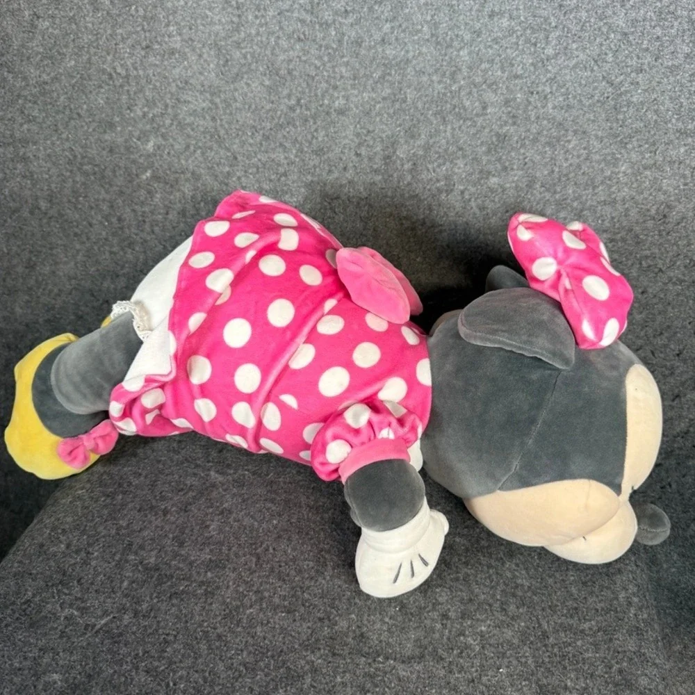 Disney‎ Store Minnie Mouse Plush Pink Polka Dot Dress Sleeping Cuddle Toy